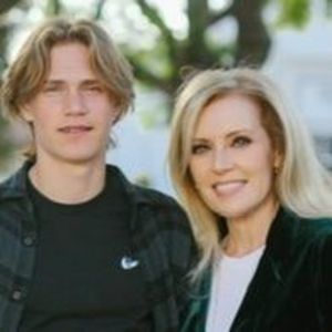 Meet your Posher, Cathy